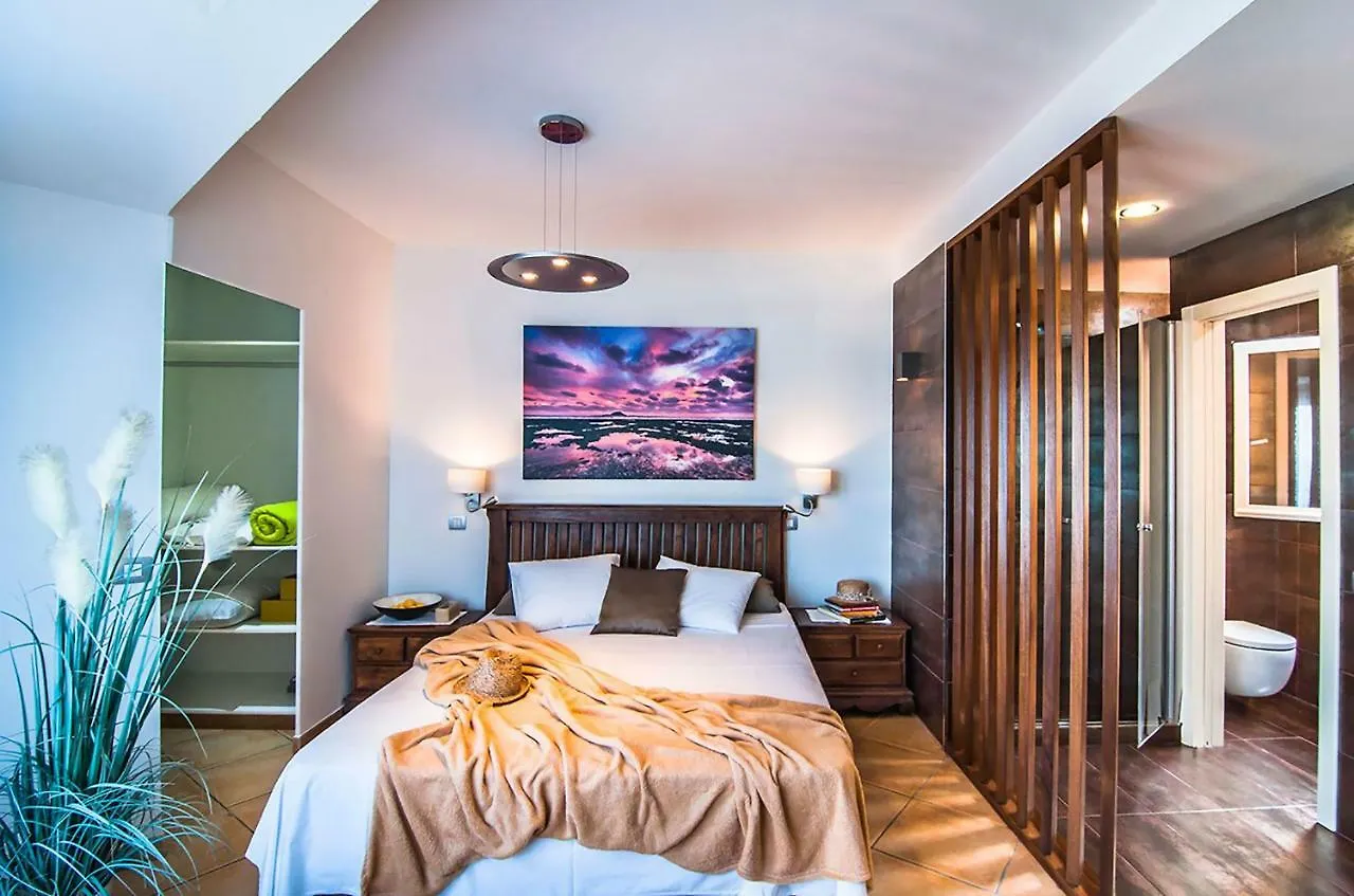 Ocean Breeze Corralejo Apartment 0*,  Spain